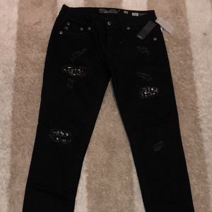 Miss Me skinny/ripped/blinged! Size 28